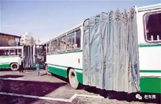 老上海记忆︱巨龙巴士